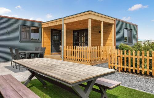 Stavenisse House | 2 Bedroom Beautiful Home In Stavenisse