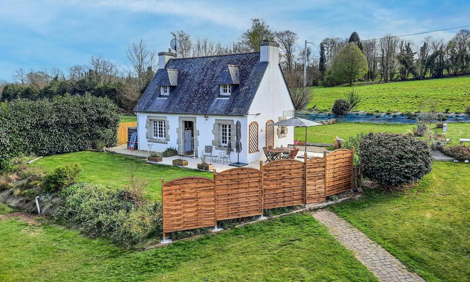 Pleuven House | 2 bedroom beautiful home in Pleuven