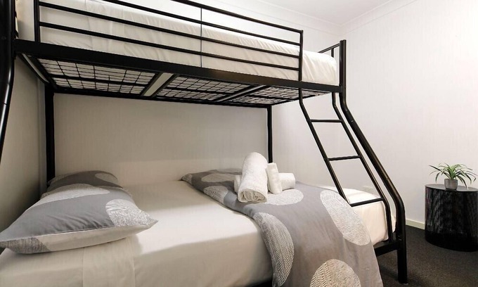 Warrnambool Apartment | 2 Bedroom Family Apartment Warrnambool
