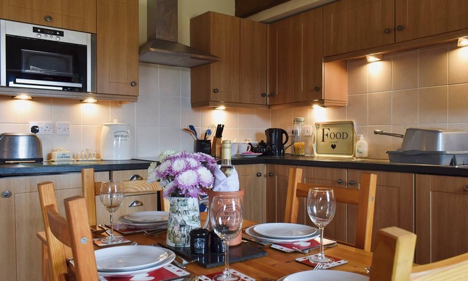 Carlton-in-Cleveland Cottage | 2 bedroom accommodation in Easby Grange, near Great Ayton