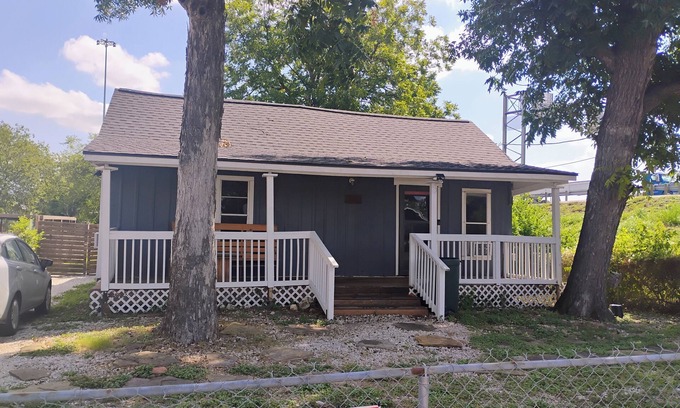 Denver Heights House | 2 bedroom house close to Riverwalk and downtown