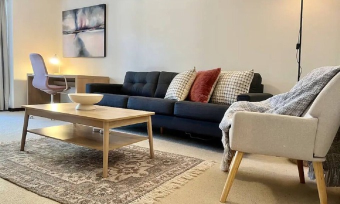 Shenton Park House | 2 Bedroom House in Shenton Park