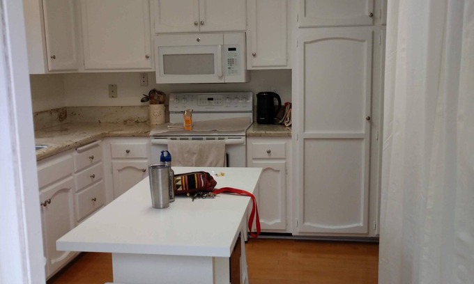 Rancho Bernardo Condo | 2 bedroom monthly stay in Rancho Bernardo