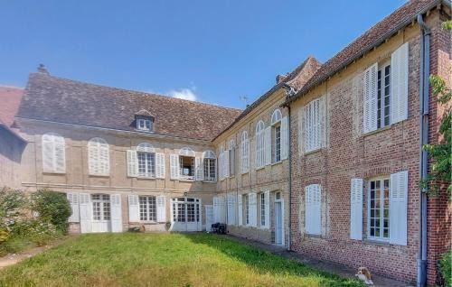 Les Andelys Apartment | 2 Bedroom Nice Apartment In Les Andelys