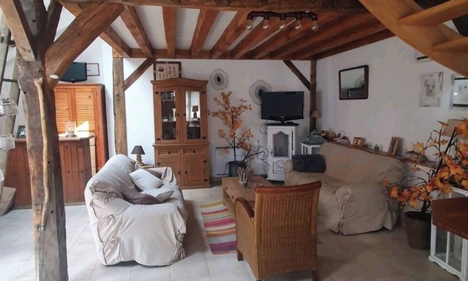 Auteuil House | 2 Bedroom Private vacation home in Auteuil