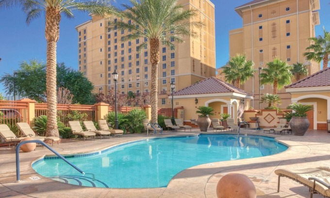 Las Vegas Resort | 2 bedroom resort near the strip!