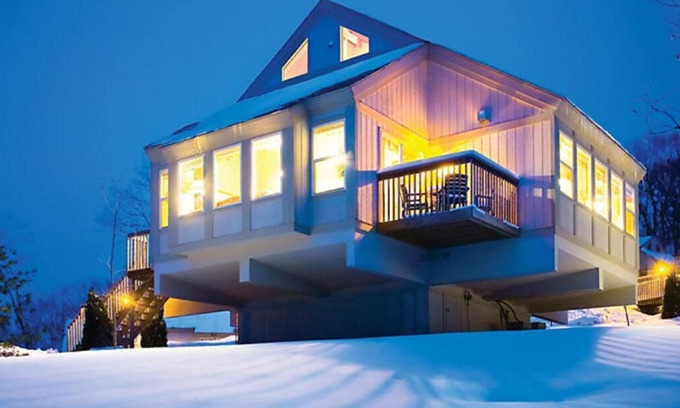 Wisconsin Dells Villa | 2 Bedroom Townhome/Villa/Cabin