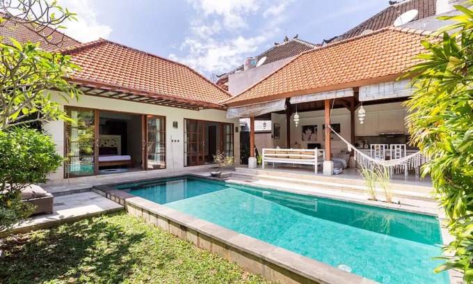 Sanur Villa | 2 Bedroom Villa, pool, garden, beachside