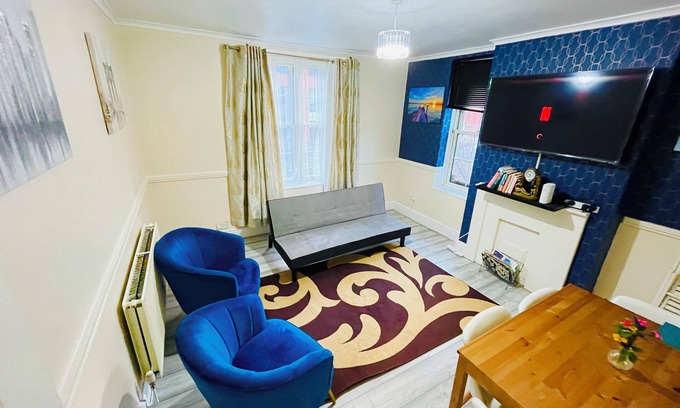 Greenwich West Apartment | 2 Br Flat in Greenwich next to Cutty Sark