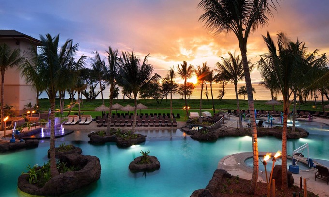 Honokowai Resort | 2 BR- Resort View Villa in Ocean Front Resort on Kā'anapali Beach