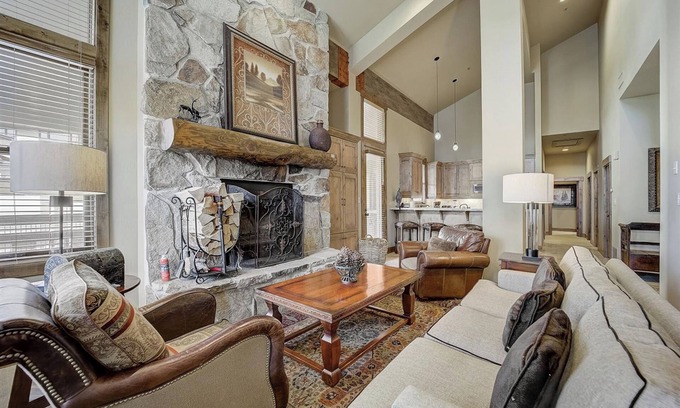 Deer Valley House | 2 Condos | Ski-in/Ski-out at Deer Valley + Hot Tubs | Mont Cervin by AvantStay