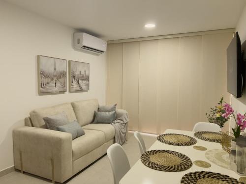 Santa Maria Apartment | 2 cuartos AC y piscina