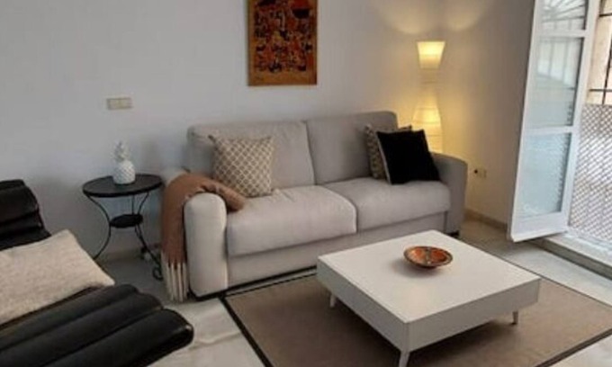 Old Town Apartment | 2 Flamenco BB