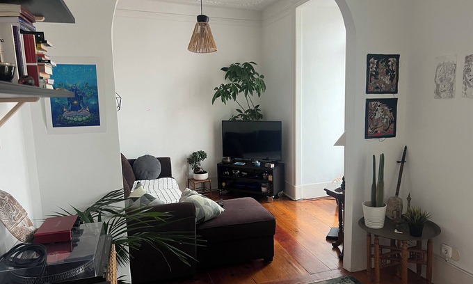 Lisbon Old Town Apartment | 2 floor Apartment in Lapa - Lisbon