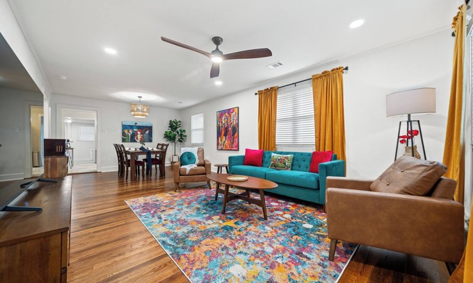 Hot Springs House | 2 King Suites: One Block to Oaklawn: 2 miles to HSNP