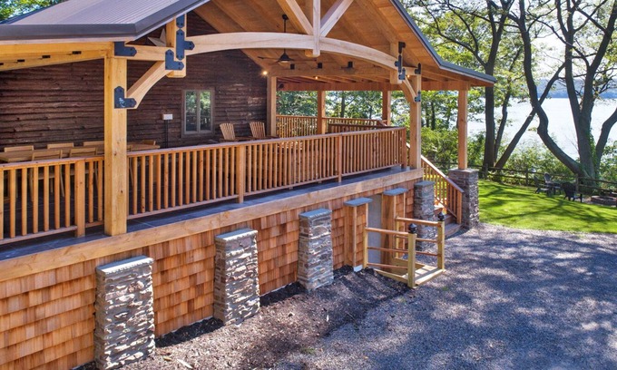 Lansing Cabin | 2 Lakefront Cabins on 1.3 Acres. Cayuga Lake Cabins - Finger Lakes, near Ithaca