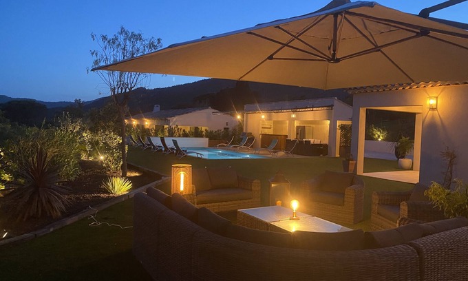 Plan-de-la-Tour House | 2 Magnifiques Villas Neuves 300 m² , bel Équipement - Piscine et Pool House,