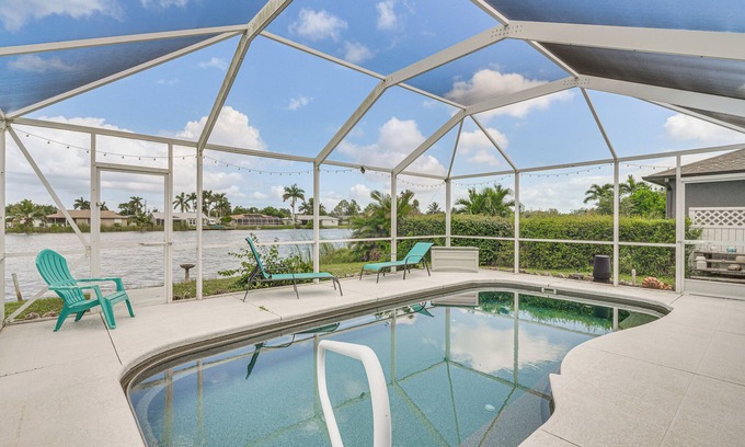 Iona House | 2 Mi to Bunche Beach, Waterfront Fort Myers Home
