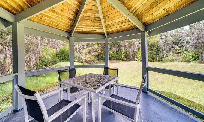 Volcano House | 2 Mi to Hawaii Volcanoes Nat'l Park: Tranquil Home