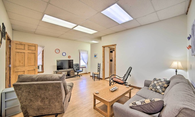 Eben Junction Apartment | 2 Mi to Ice Caves: Pet-Friendly Eben Junction Apt