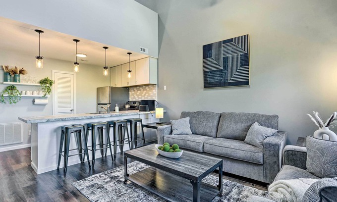 Vernon Condo | 2 Mi to Waterpark: Vernon Township Gem w/Balcony