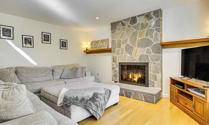 Gilford House | 2 Mi to Winnipesaukee Shores: Gunstock Retreat