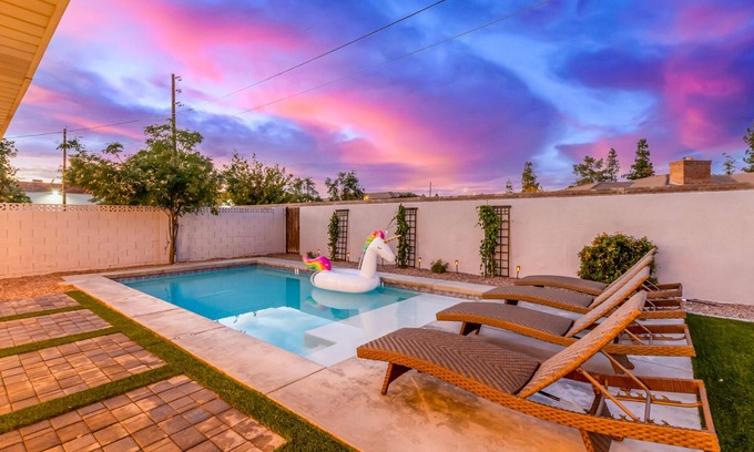 Pointe Scottsdale House | 2 Mins from Old Town! Desert Botanical BnB