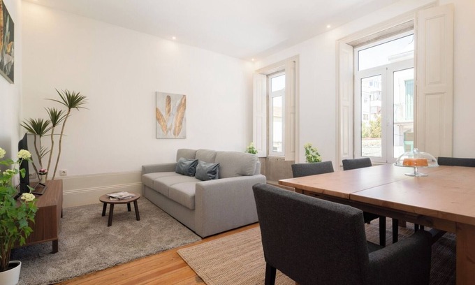 Cedofeita Apartment | 2 Modern Comfy Flats