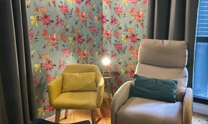 Chatel-Guyon Apartment | 2-person air-conditioned 1-bedroom apartment near Aïga Resort Puy Chopine 101