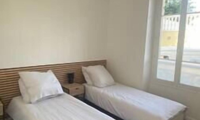 Champlan Apartment | 2 Pièces Dans Hotel Particulier