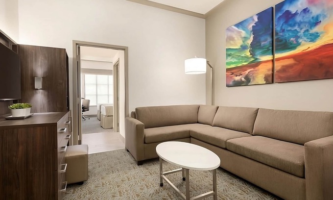 Florida Central Atlantic Coast Hotel | 2 Queen Suites w/Breakfast at Buena Vista, Minutes to SeaWorld Orlando!