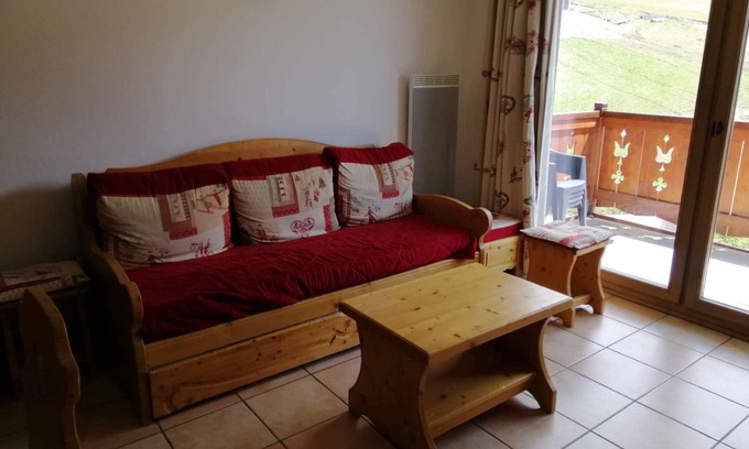 Prapoutel Apartment | 2-room apartment at the foot of the slopes with private parking