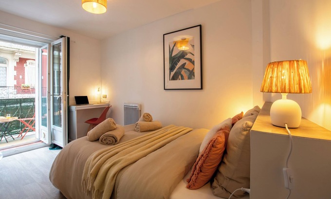 Lourdes Apartment | 2 room apartment, balcony, near Notre-Dame de Lourdes sanctuary