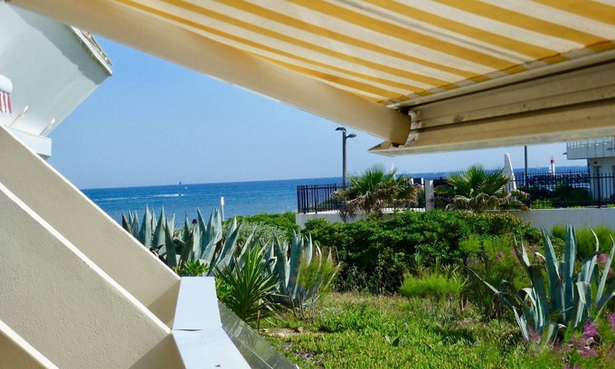Naturist Village Apartment | 2 ROOMS LUXURY "NEW YORK" DIRECT BEACH-HELIOPOLIS-NATURIST VILLAGE -LE CAP D'AGDE