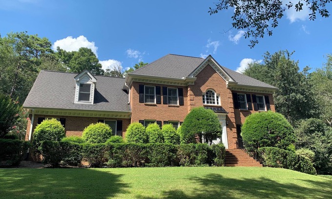 Oxford House | 2 story family pool home in Oxford, 30 minutes from ATL