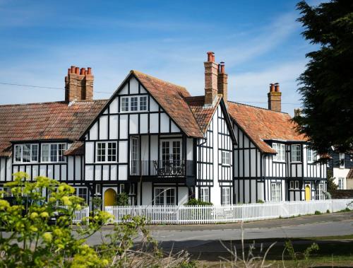 Thorpeness House | 2 The Dunes, Thorpeness
