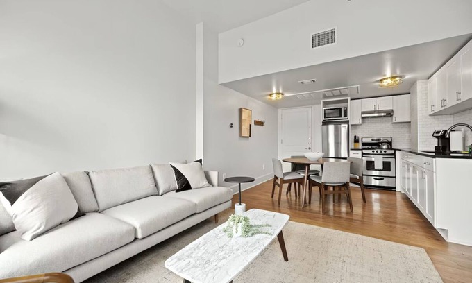 Downtown San Antonio Apartment | 2 Units | Prime Location Near Iconic Landmarks & Attractions | Pet Friendly