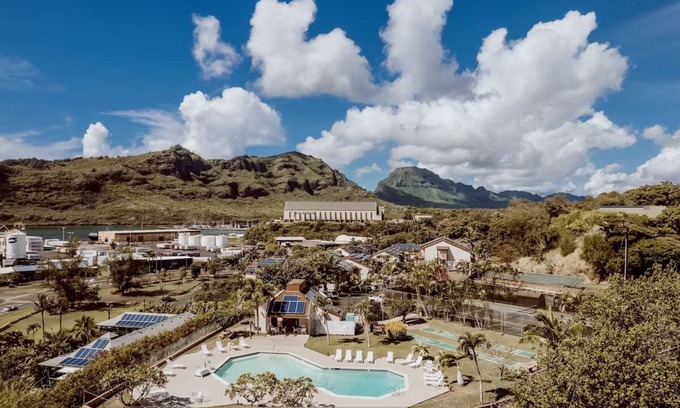 Nawiliwili Apartment | 2 Units – Steps from the Beach with Pool, BBQ Area & Relaxing Island Views