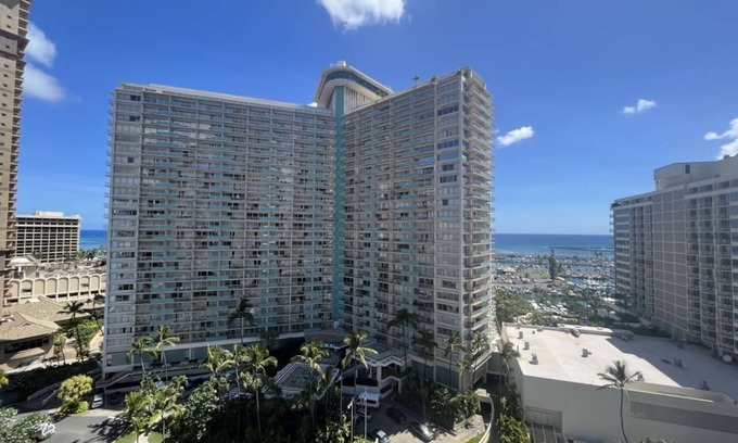 Waikiki Condo | 2 Units with lagoon/ocean views! Sleeps 10, Perfect for big groups!
