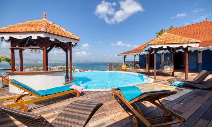 Trois-Ilets Villa | 20% off from may 1st to june 22nd 2025 (MQTI57 - 10 pax)