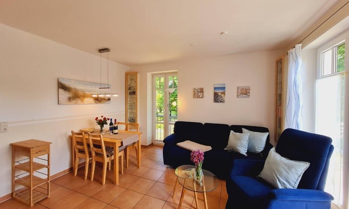 Alt Gaarz Apartment | 200 Meter zum Strand - Strandläufer Villa Rosita, Rerik + Garten