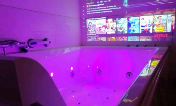 Quartier Chorier-Berriat Apartment | ๐  2005๐ฅ Double Jacuzzi ๐appart Cosy ๐ Tram ร  50m