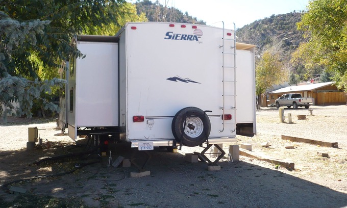 Naturita House | 2007 Forest River Sierra 35ft Travel Trailer