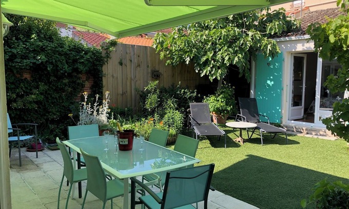 Saint-Trojan-les-Bains House | 200m from the sea, Oléron single-storey house charm, comfort, garden, sun