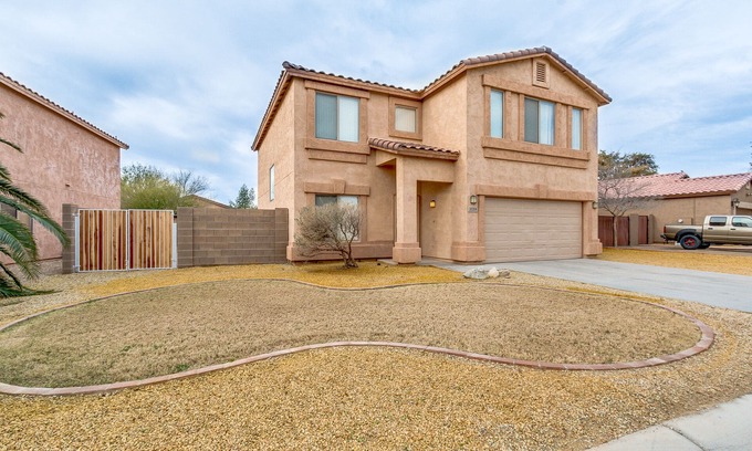 San Tan Valley House | 2025 SEASON JUST OPENED. INQUIRE WITHIN DISCOUNT AVAILABLE. Min 30 day stay