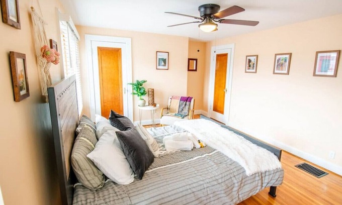 Clintonville House | 24 E. California Ave. · The Vintage Inn - Steps to High St + 2 Car Garage.