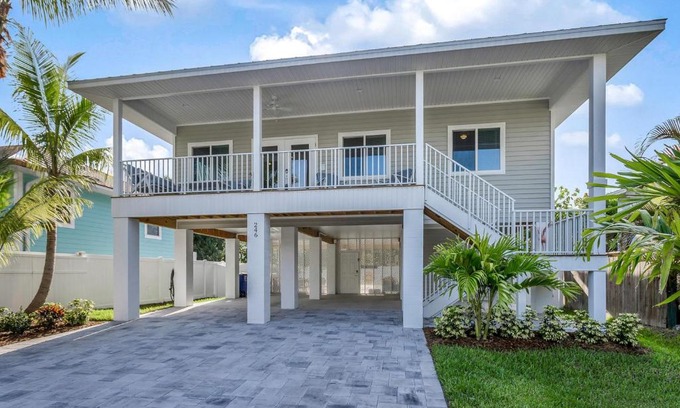 Fort Myers Beach House | 246 Delmar Ave by Coastal Vacation Properties