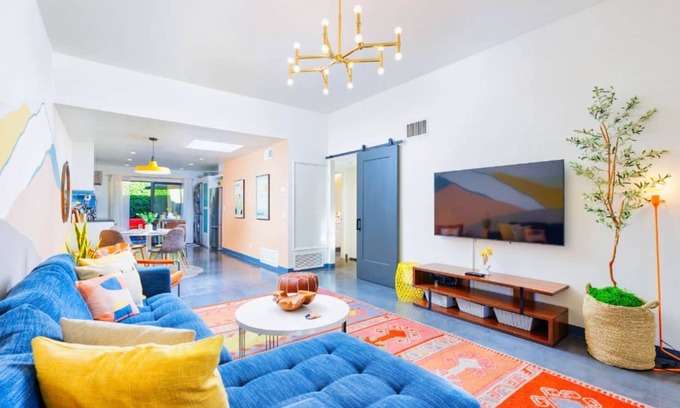 Palm Springs Apartment | 25% Off Jan, 2 Week Stay! W/Pickleball, Pool, Spa