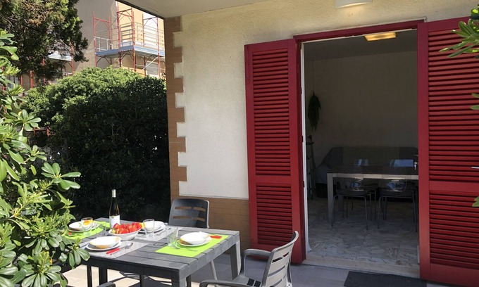 Marina di Cecina Apartment | 250 meters from the sea, air conditioning and garden, pets welcome