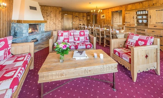 La Rosiere Apartment | 250m from ski slopes, fitness, swimming pool, sauna, fireplace or stove, tv, ski locker, 130m²
